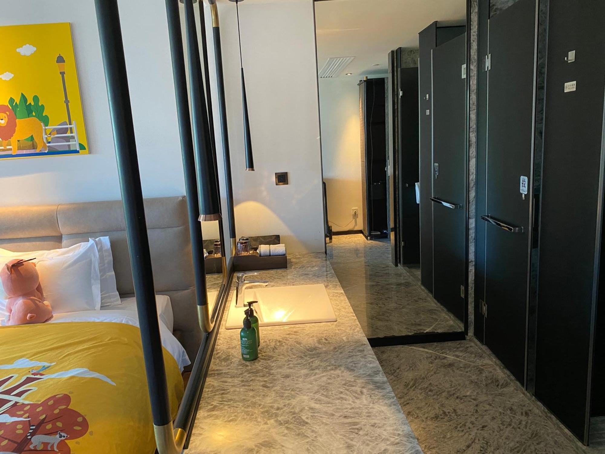 柏高酒店-深圳公明广场地铁站店 Экстерьер фото